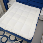 ⁦بكج الديرة مرتبة ولباد وعازل سوائل ومفرش فندقي 7 قطع و4مخدات⁩ - الصورة ⁦10⁩