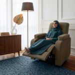 ⁦كرسي استرخاء ميديكال ريلاكس بني مع وضعية سرير - MK3⁩ - الصورة ⁦5⁩