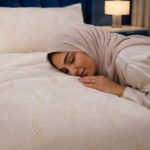 ⁦مفرش سرير بريميوم فاخر 10 قطع – مايكروفايبر ناعم بتصميم ملكي راقي⁩ - الصورة ⁦4⁩